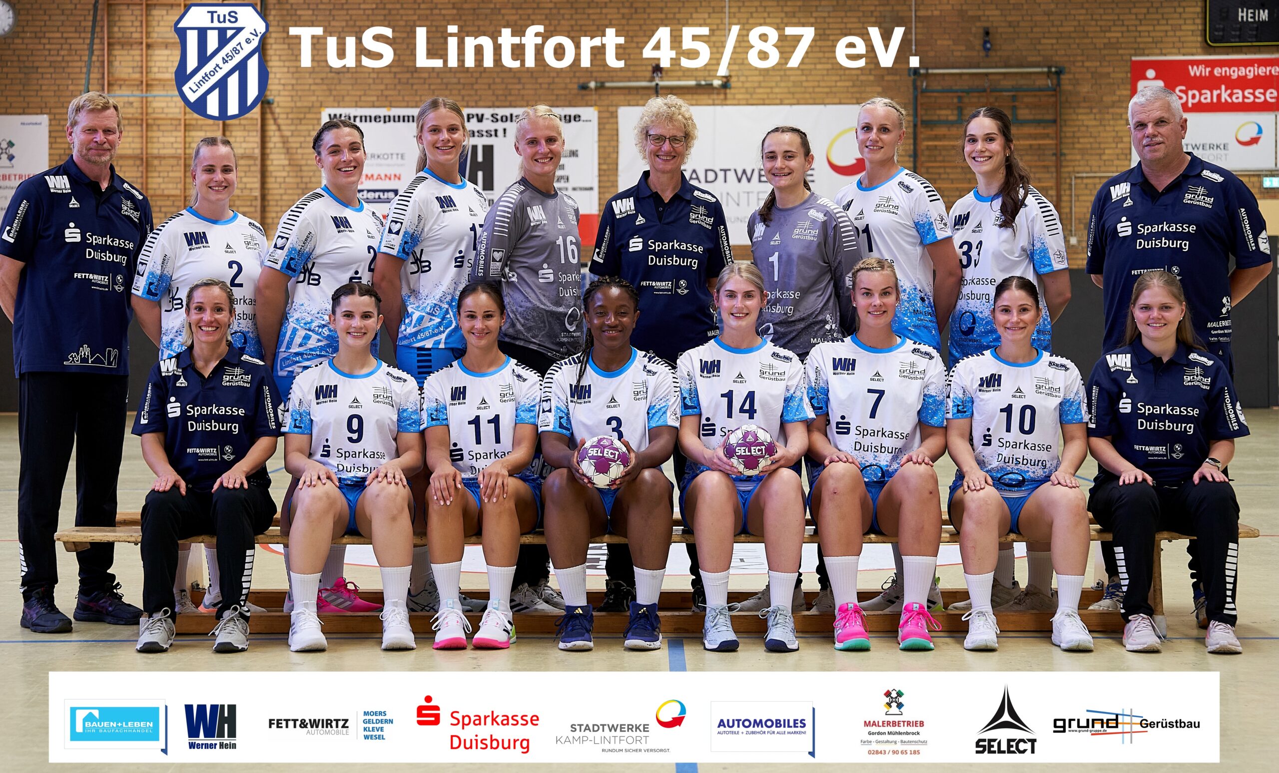 Team-Foto der 1. Handball-Damen