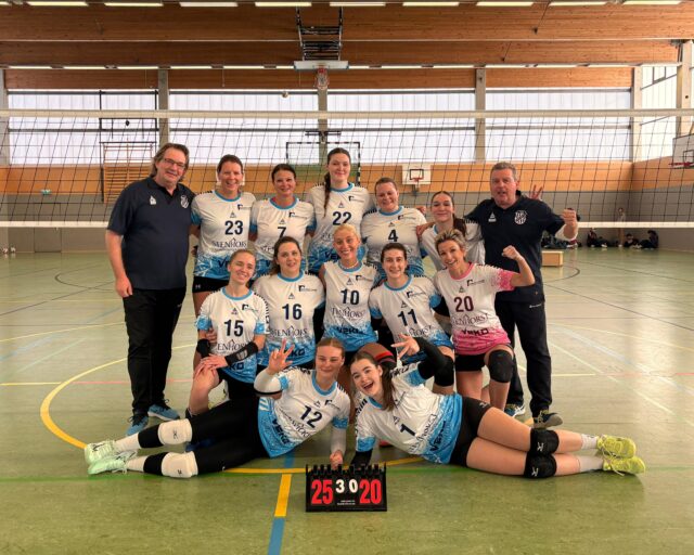 Damen 1 weiter an der Tabellenspitze