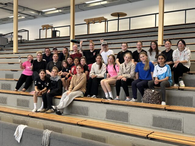 Vereinsdienst weibliche C Jugend + 3. Damen